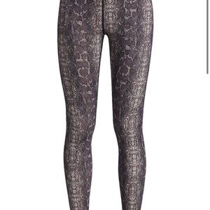 Varley snake print leggings size XL
